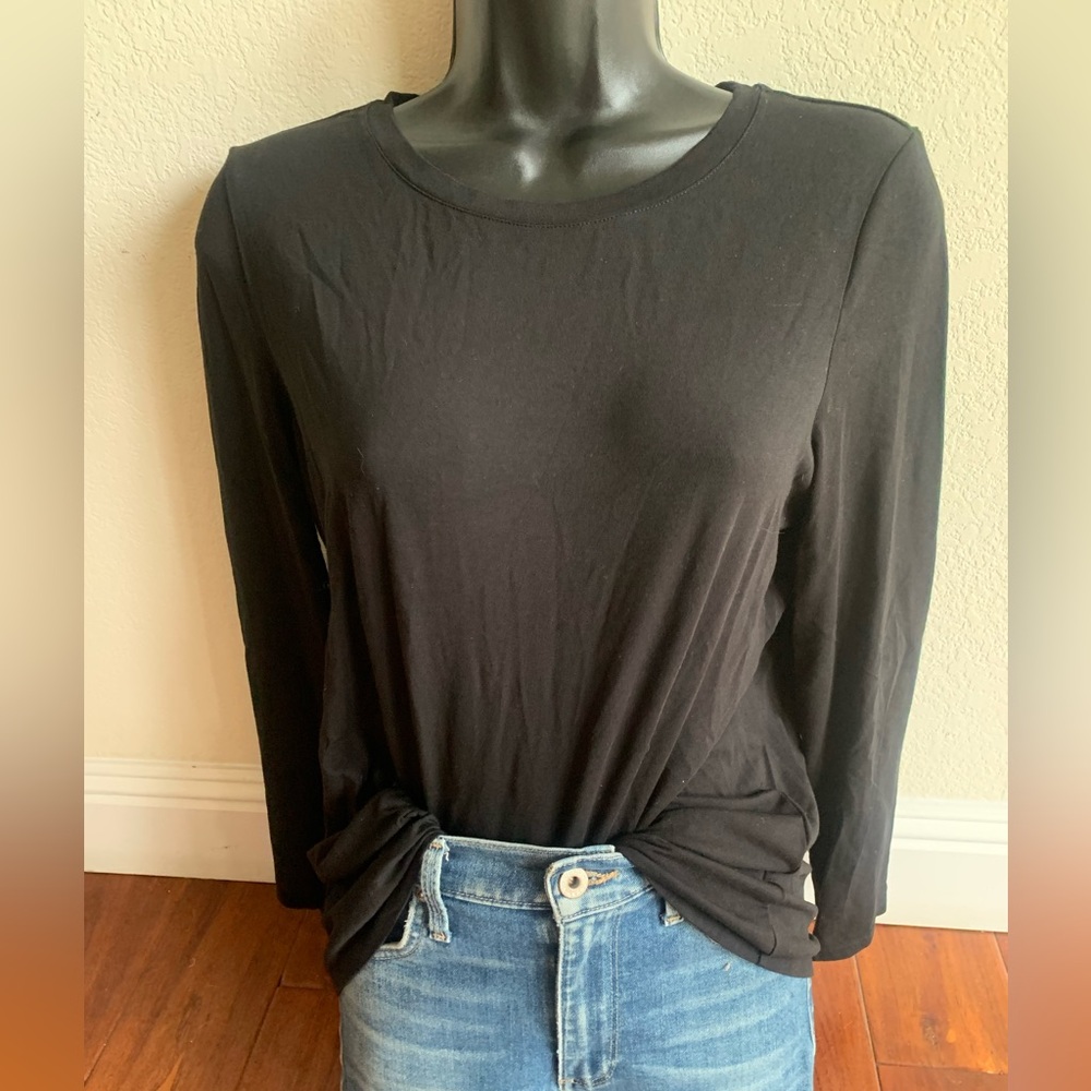 Chico’s The Ultimate Tee Size M (1) Black Long Sleeve Pima Cotton Layering Top